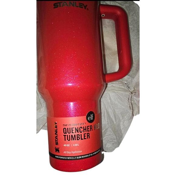 Stanley x Elf Red Delicious 40oz Quencher H2.0 Tumbler & Pink Bottle Boot NEW - Picture 3 of 10